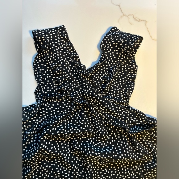 EUC J Crew 100% silk top size 6 - Picture 7 of 8